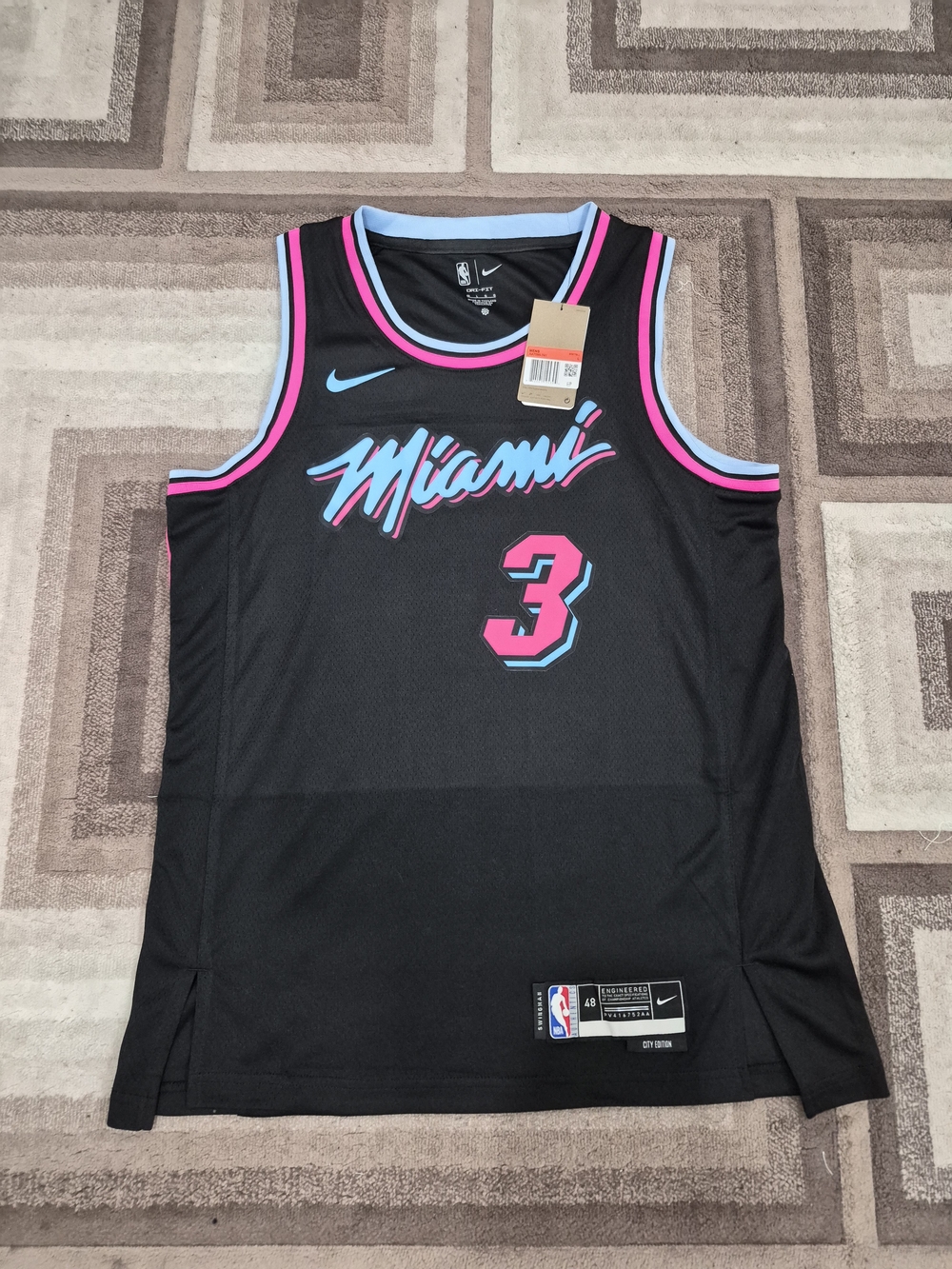 Nike Miami Heat Dwayne Wade "Vice City" NBA Jersey